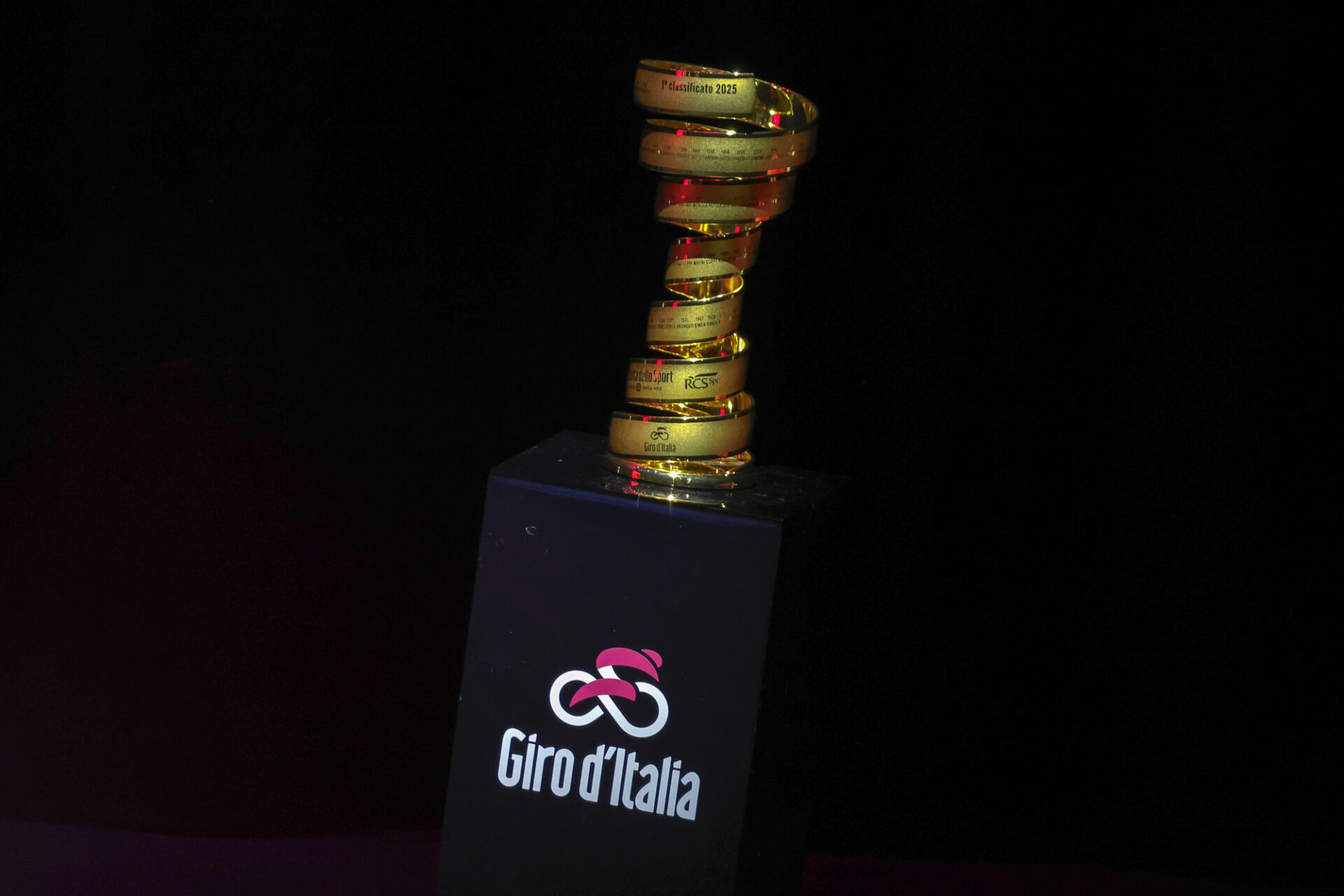 I VERTICI DI LEGA CICLISMO ALLA PRESENTAZIONE DEL GIRO D’ITALIA