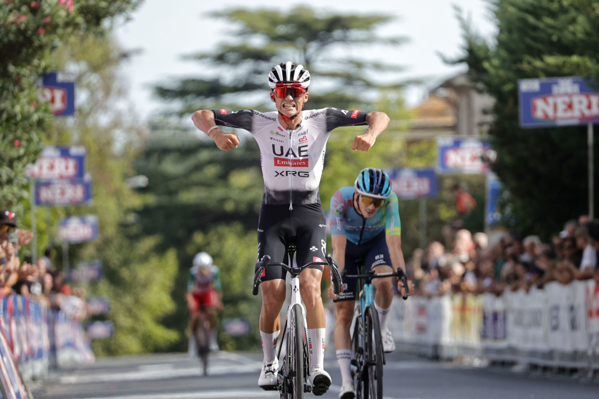 DEL TORO VINCE IL GP DI LARCIANO 2025 DAVANTI A SCARONI E PIGANZOLI