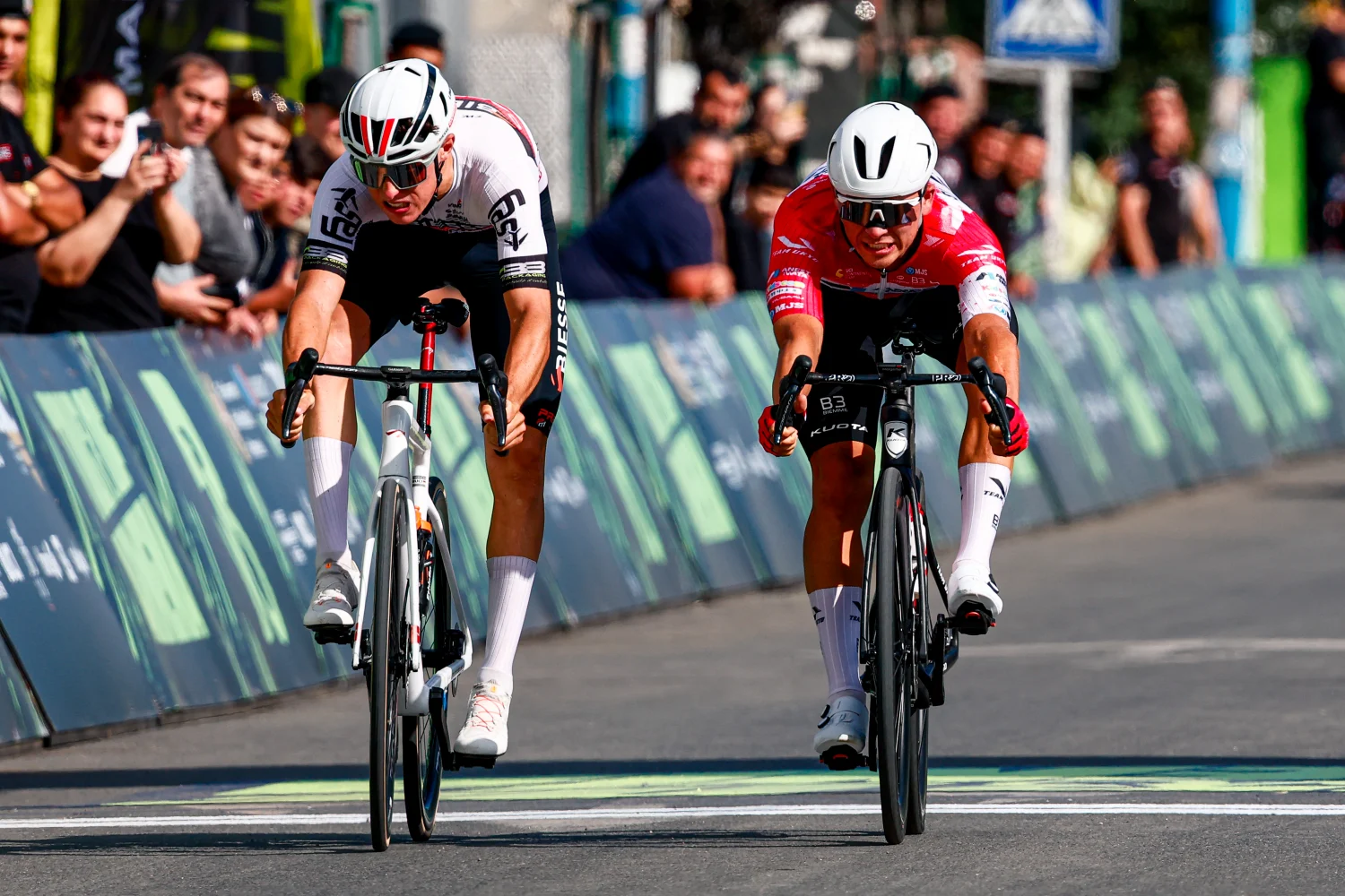 TOUR OF ARMENIA, FEDERICO IACOMONI SI IMPONE AL FOTOFINISH. ALEX BALMER NUOVO LEADER